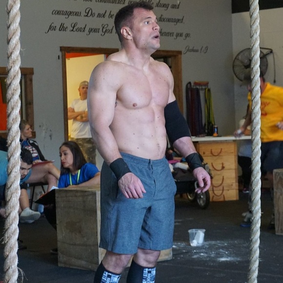 Meet your Posher, Tom - Picture 4 of 8